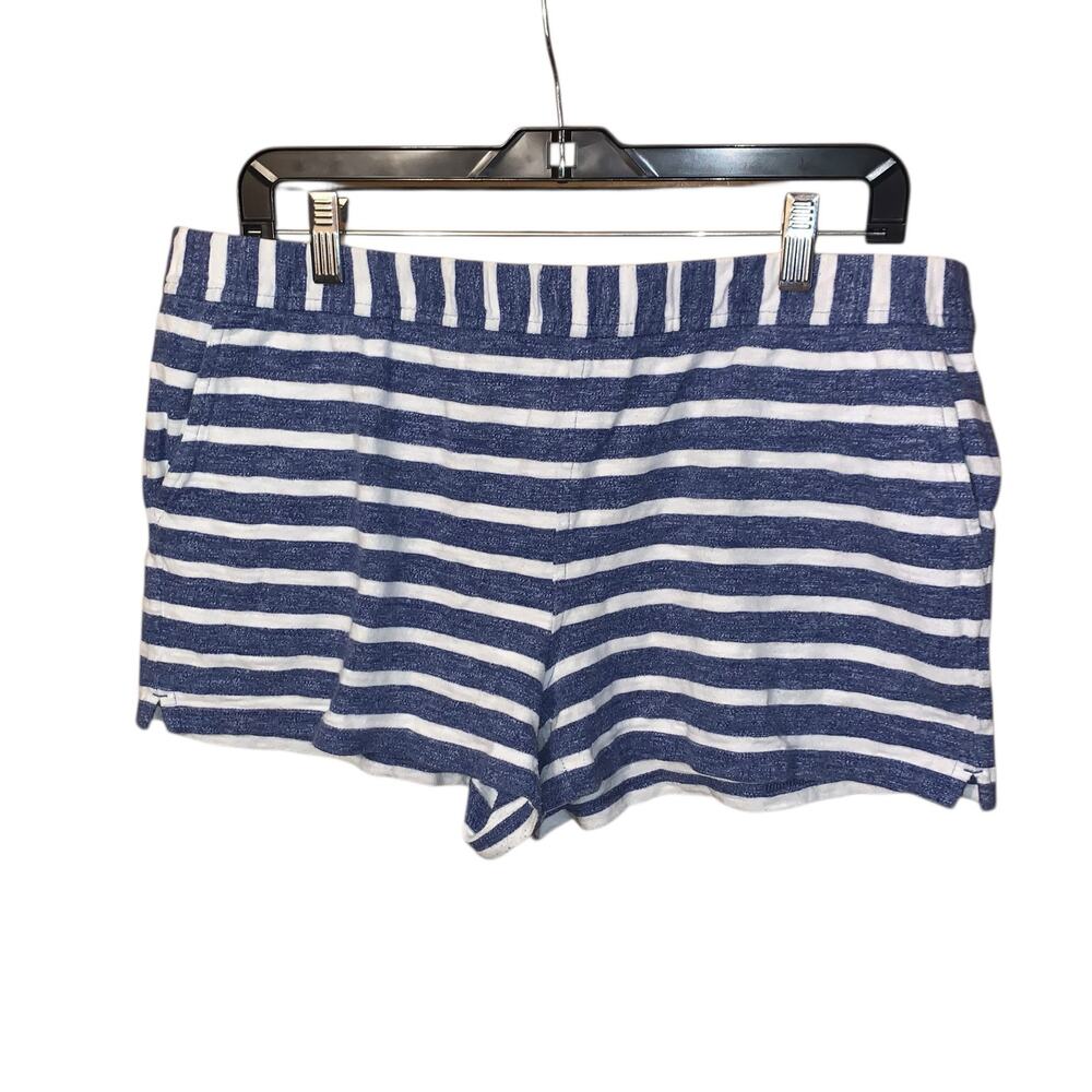 Vineyard Vines shorts sz M